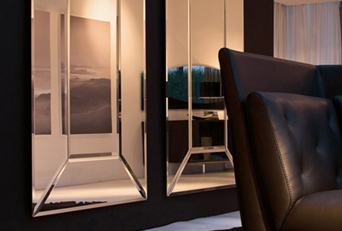 Costantia by simplysofas.in