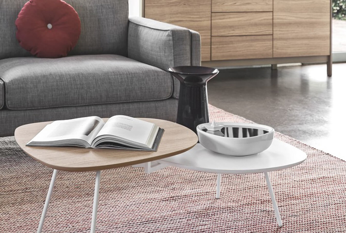 Tweet by simplysofas.in