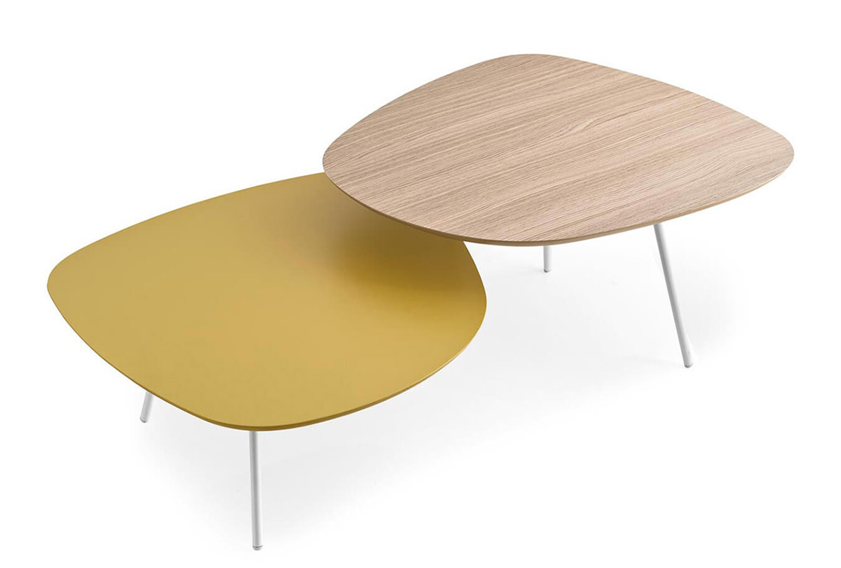 Tweet by simplysofas.in