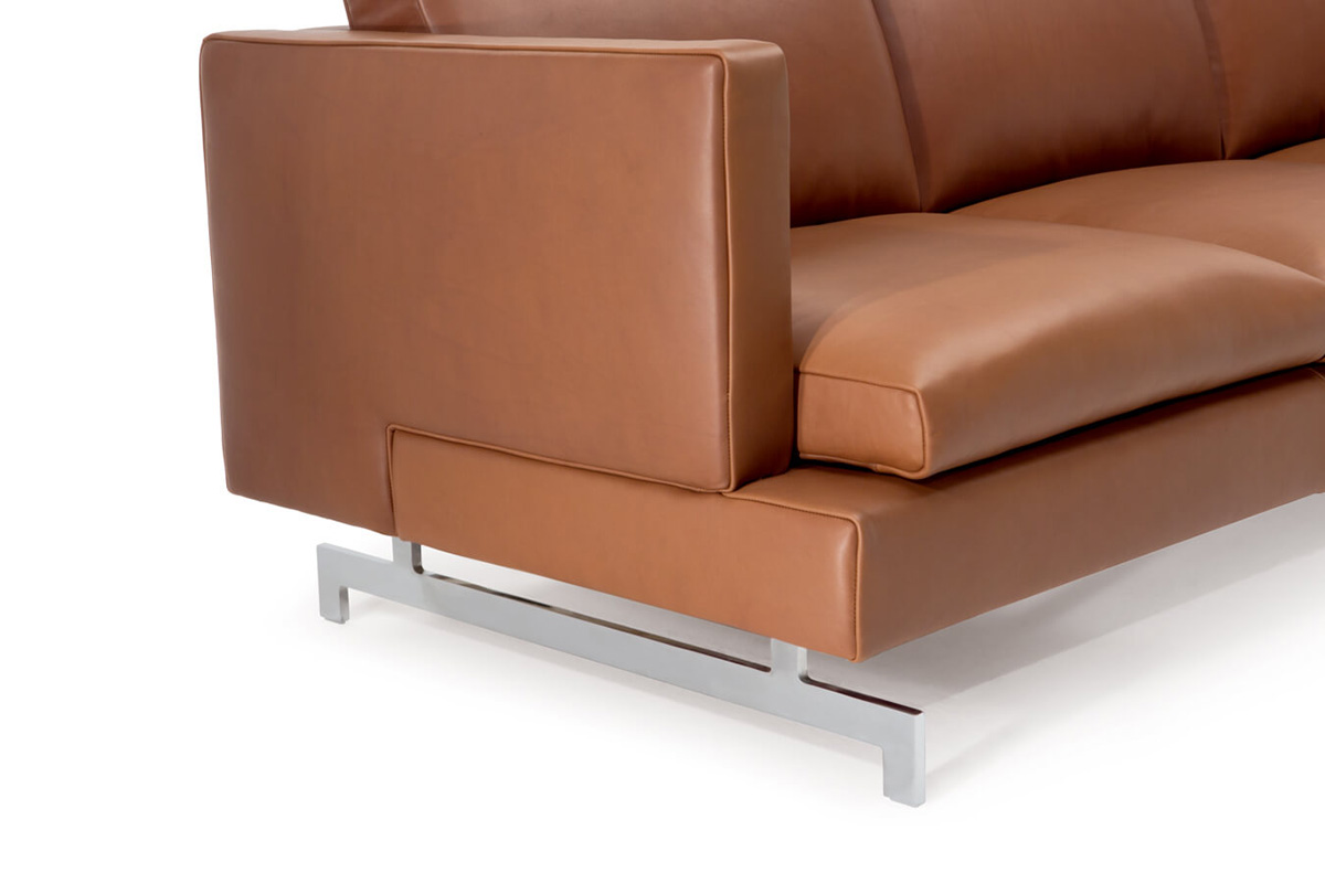 Jeremy by simplysofas.in