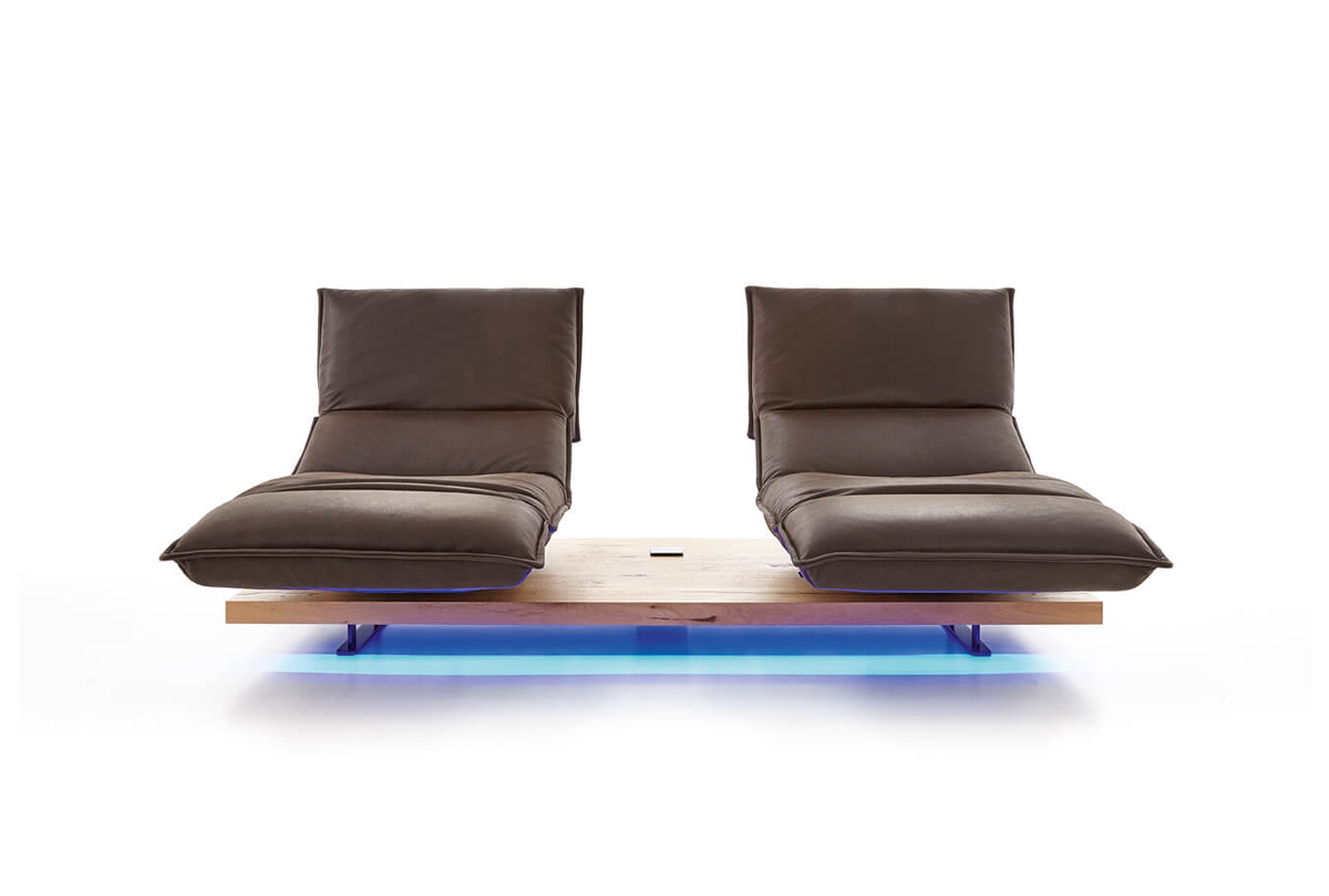 Edit_free_motion by simplysofas.in