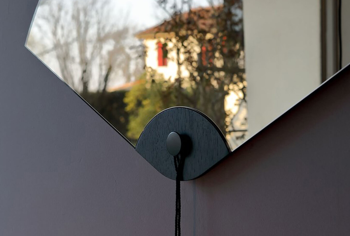 Winderly by simplysofas.in