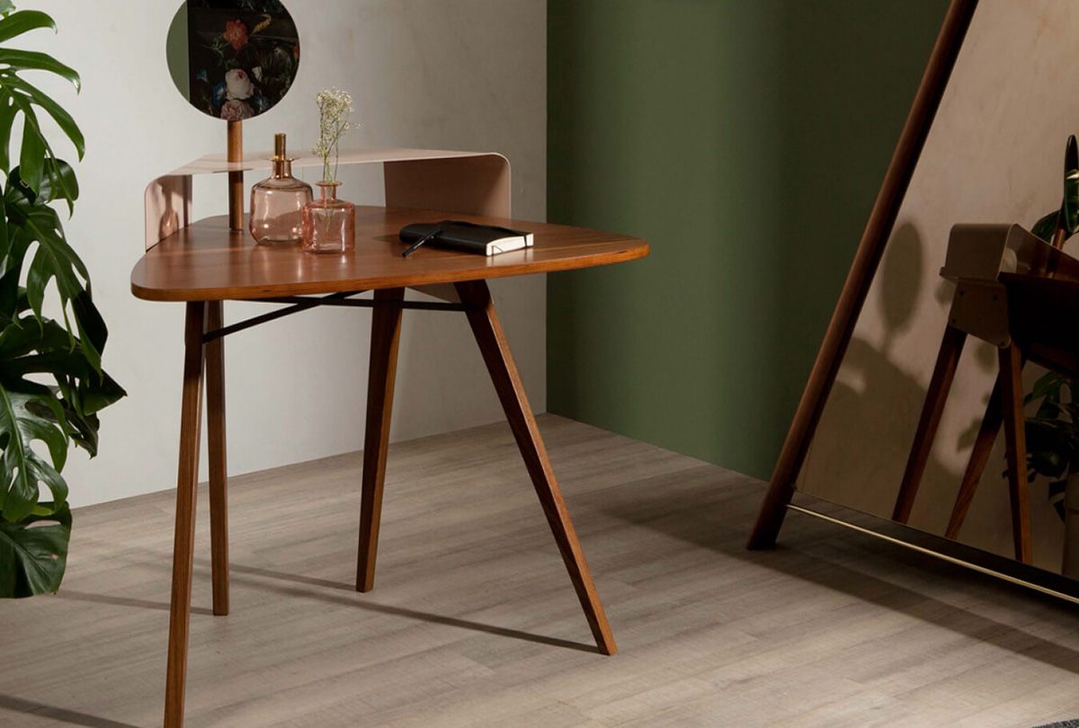 Nipper-study by simplysofas.in