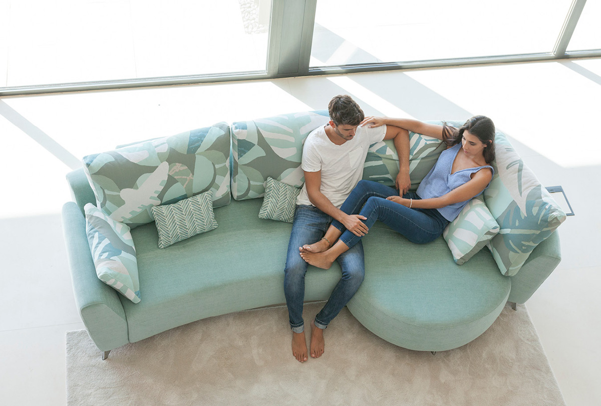 Valentina by simplysofas.in