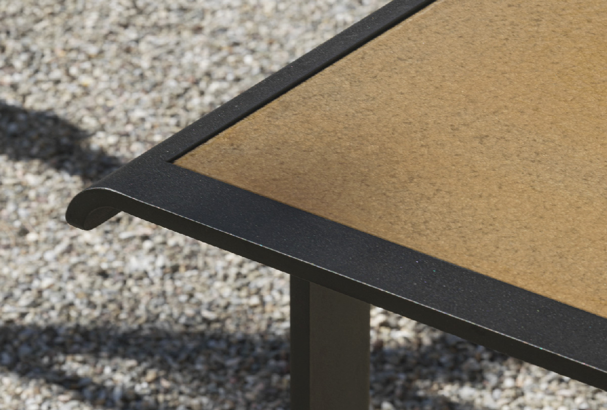 Golden-gate by simplysofas.in