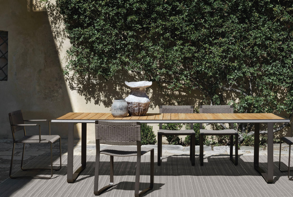 Green-point-chair by simplysofas.in