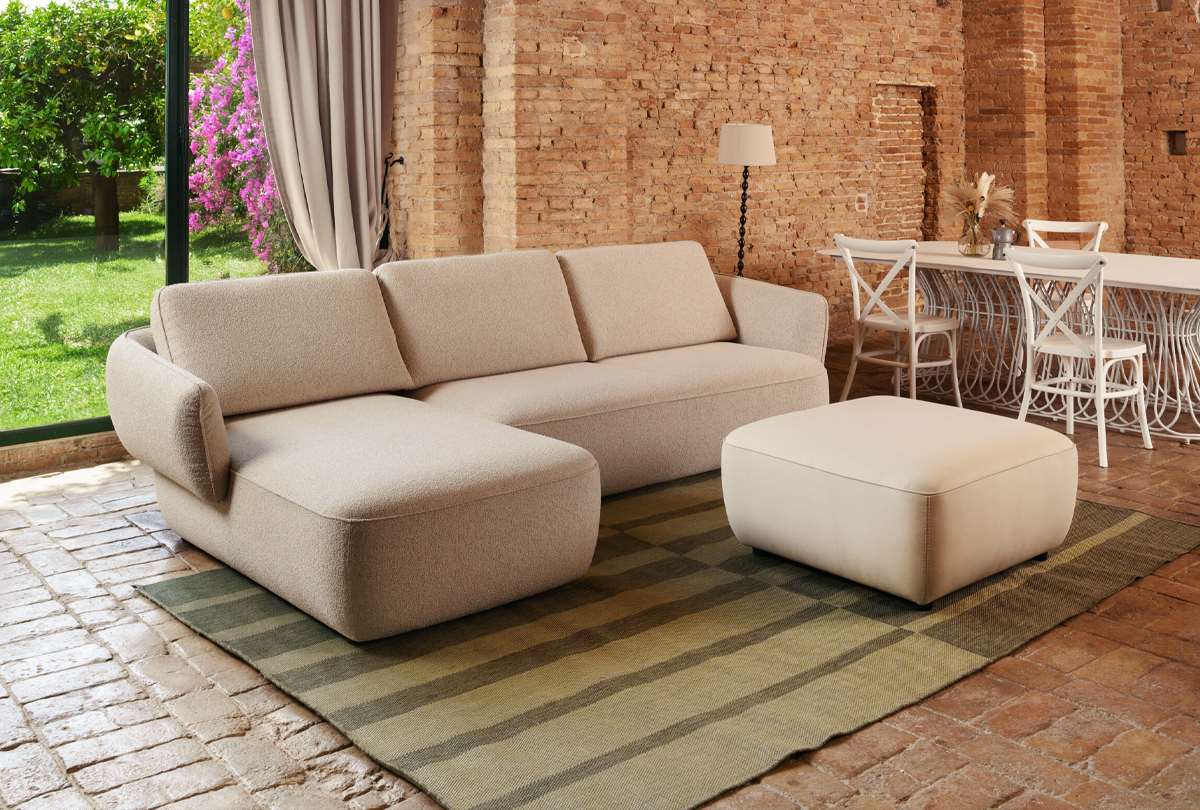 Moon-sectional by simplysofas.in