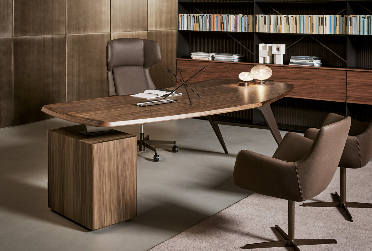 Diver by simplysofas.in