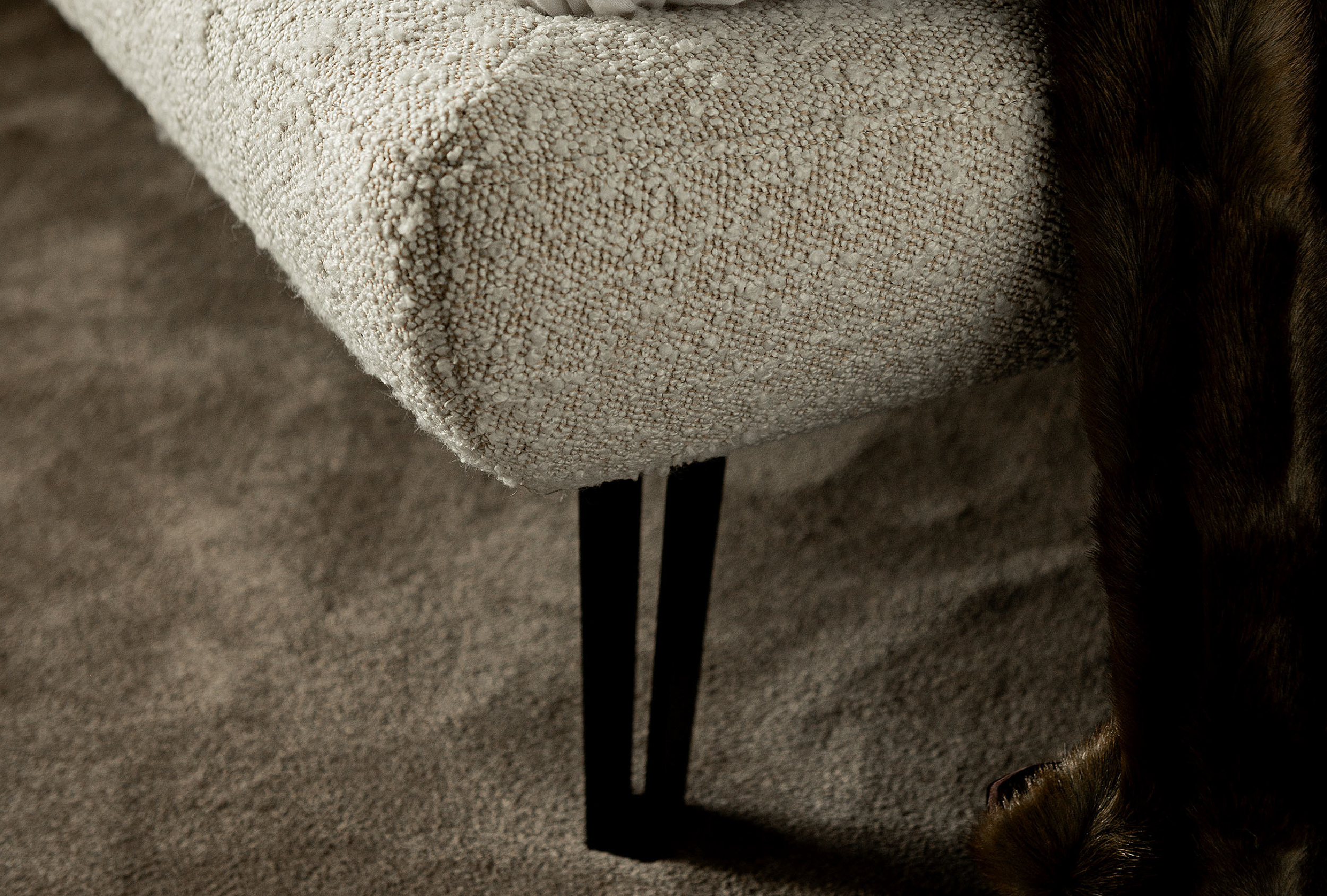 Thomas by simplysofas.in