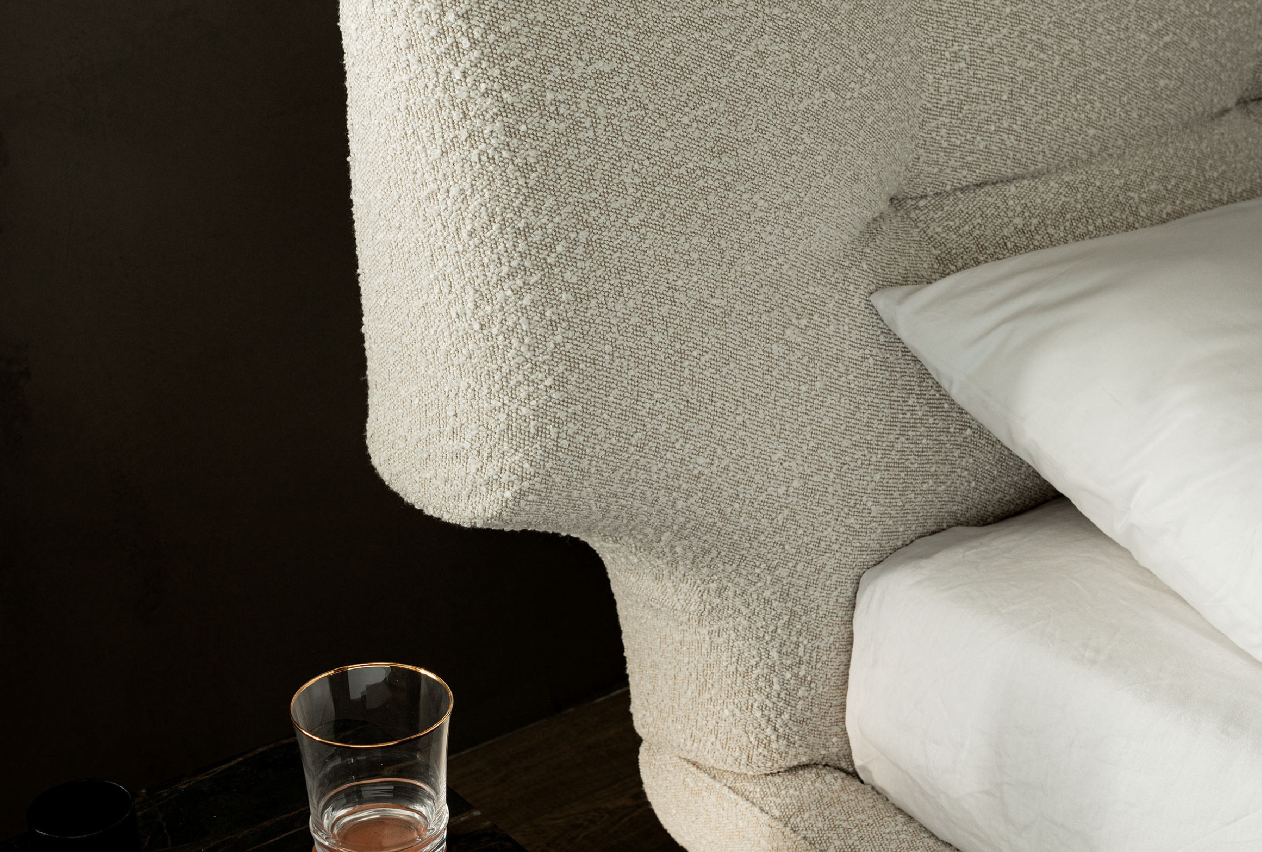 Thomas by simplysofas.in