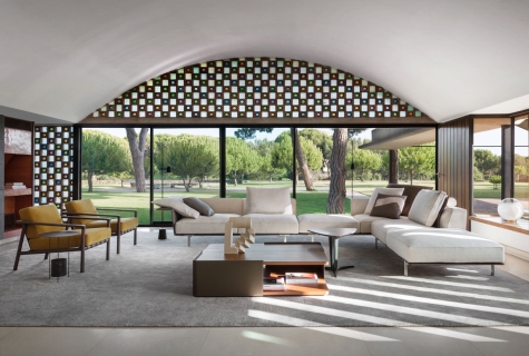 Gregor by simplysofas.in