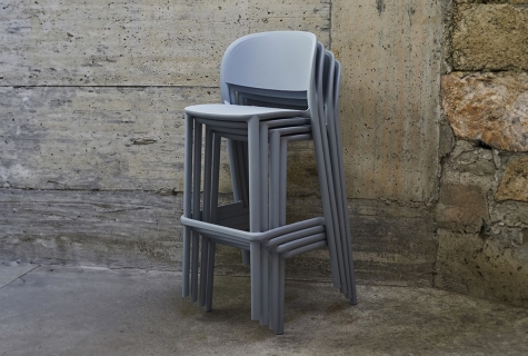 Trena-stool by simplysofas.in