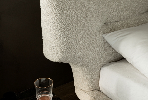 Thomas by simplysofas.in